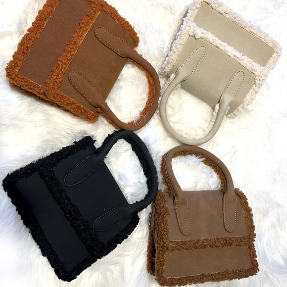 Crossbody bag - Picture 5 of 5